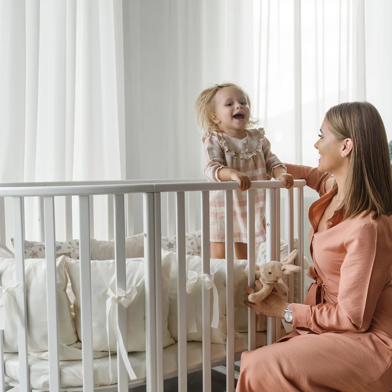 5in1 Babybett Beistellbett Olly aus Buchenholz mit Matratze, Weiß