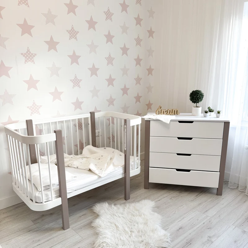 Babybett Beistellbett Elly aus Buchenholz mit Matratze, Weiß/Cappucino