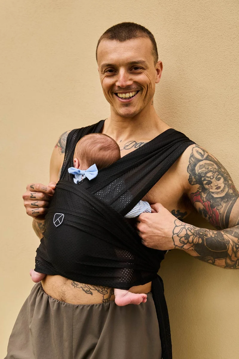 CUDDLE BREEZE Newborn Watersling Baby Wrap - Black