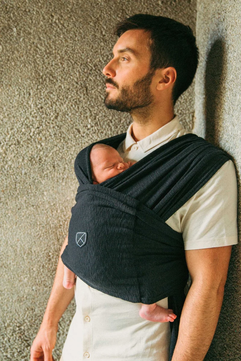 CUDDLE BAND Newborn Baby Wrap - Black