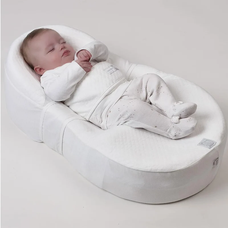Red Castle Cocoonababy Nest