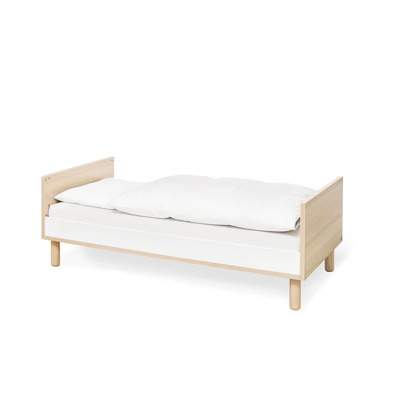 Babybett Flow 70x140 cm, höhenverstellbar & umbaubar