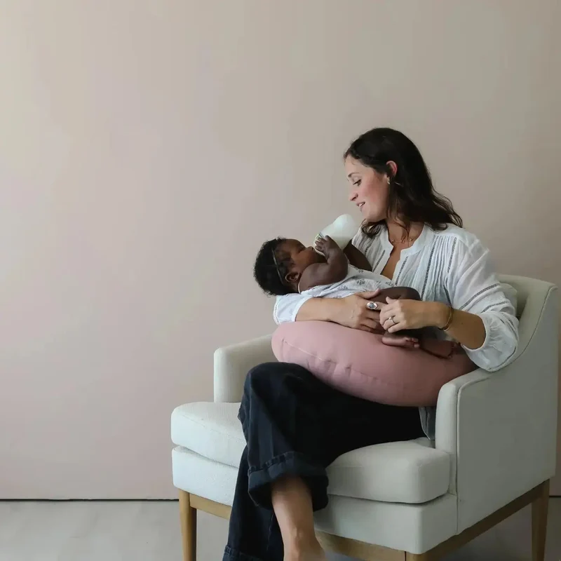 Snuggle Me Feeding Pillow - Gumdrop