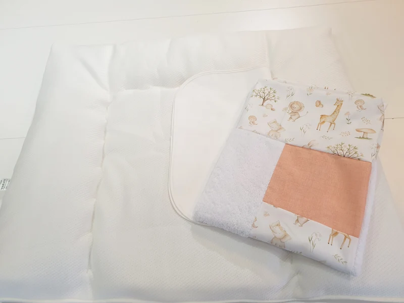 Wickelauflage Wickelunterlage Wickeltisch Tiere aprico von Atelier MiaMia