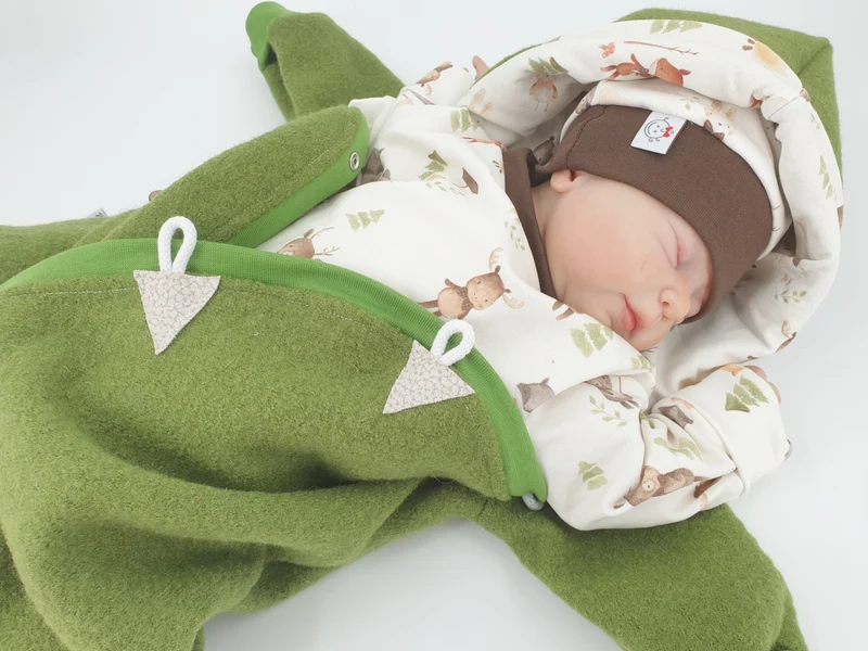 Walk - Overall Baby Kind von 50 bis 110 Designer Walkoverall grün Waldtiere von Atelier MiaMia