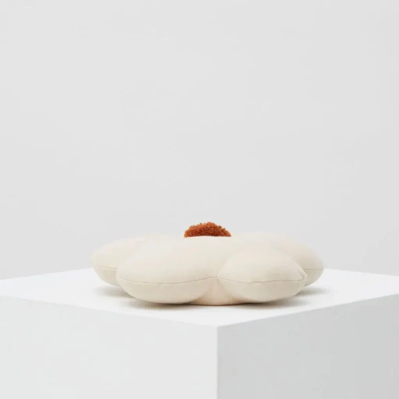 Phile Flower Pillow