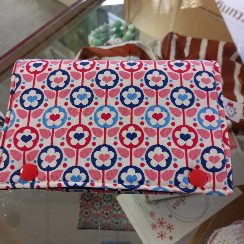 Geldbörse midi mit Knöpfe Blumenmuster SOFORT VERFÜGBAR von Atelier MiaMia