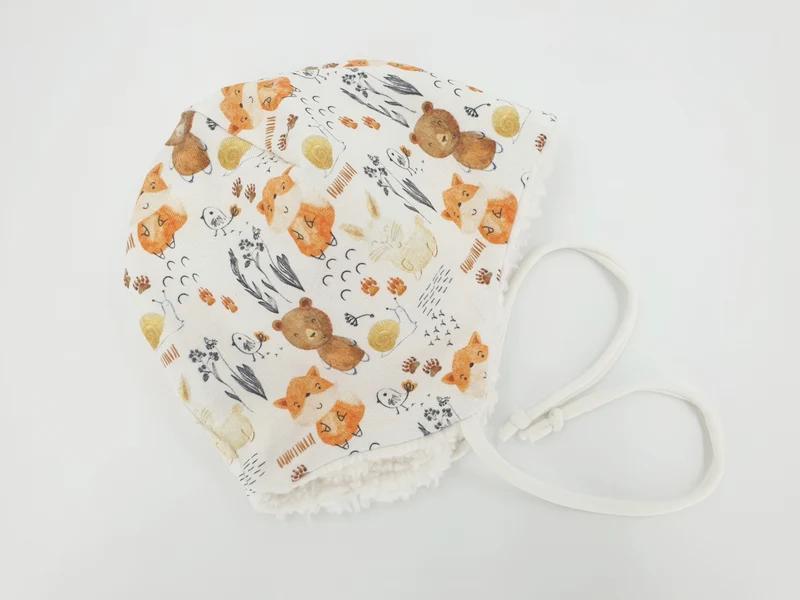 Beanie Set Mütze gefüttert mit Bänder und Tuch Bär Waldtiere Nr. 2 von Atelier MiaMia