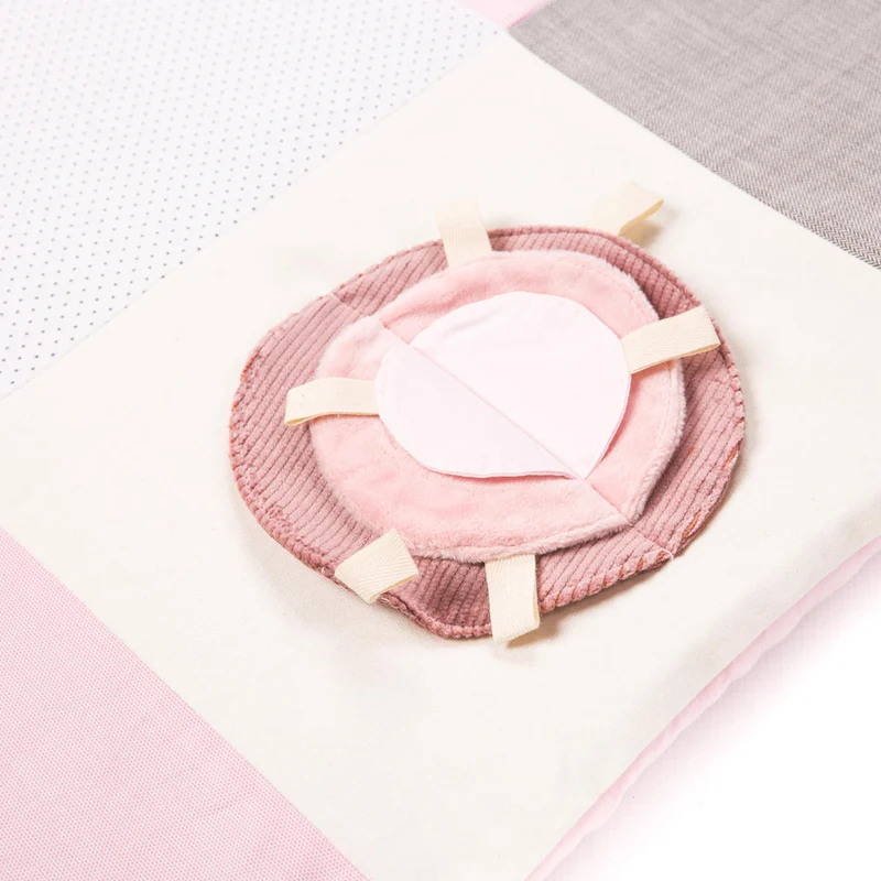Activity Spieldecke Patchwork, Krabbeldecke mit Spielbogen 100 x 100 cm, Rosa