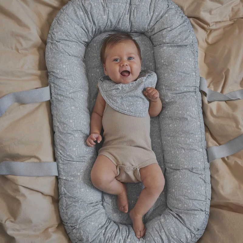 Babynest aus Baumwolle mit Griffen, waschbar