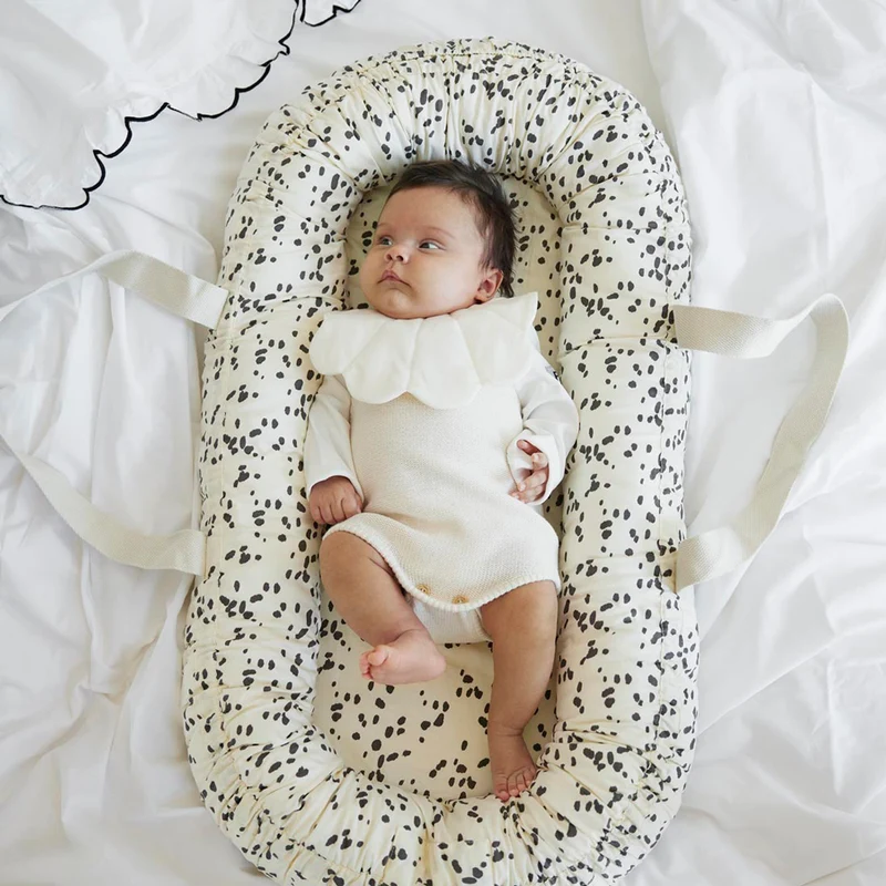 Babynest aus Baumwolle mit Griffen, waschbar