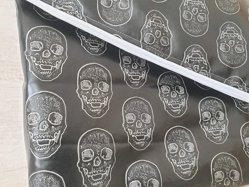 Handtasche oder Set Totenkopf von Atelier MiaMia