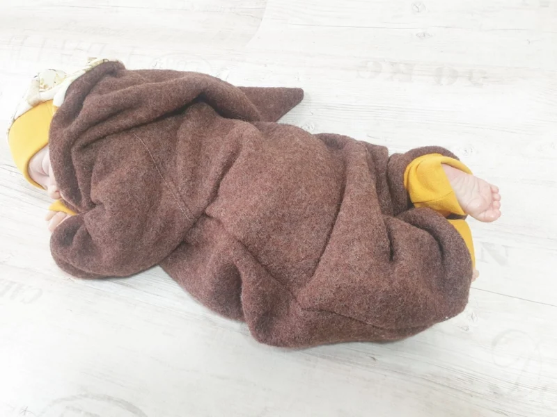 Walk - Overall Baby Kind von 50 bis 110 Designer Walkoverall Braun Waldtiere --Walk W5 von Atelier MiaMia