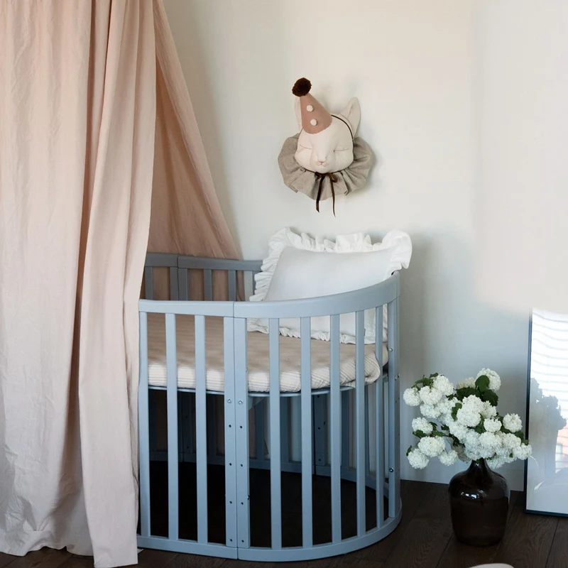 Mitwachsendes Babybett Ova 7in1 mit Matratze