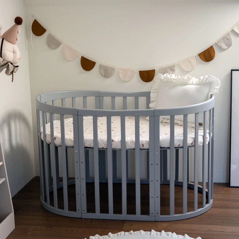 Mitwachsendes Babybett Ova 7in1 mit Matratze
