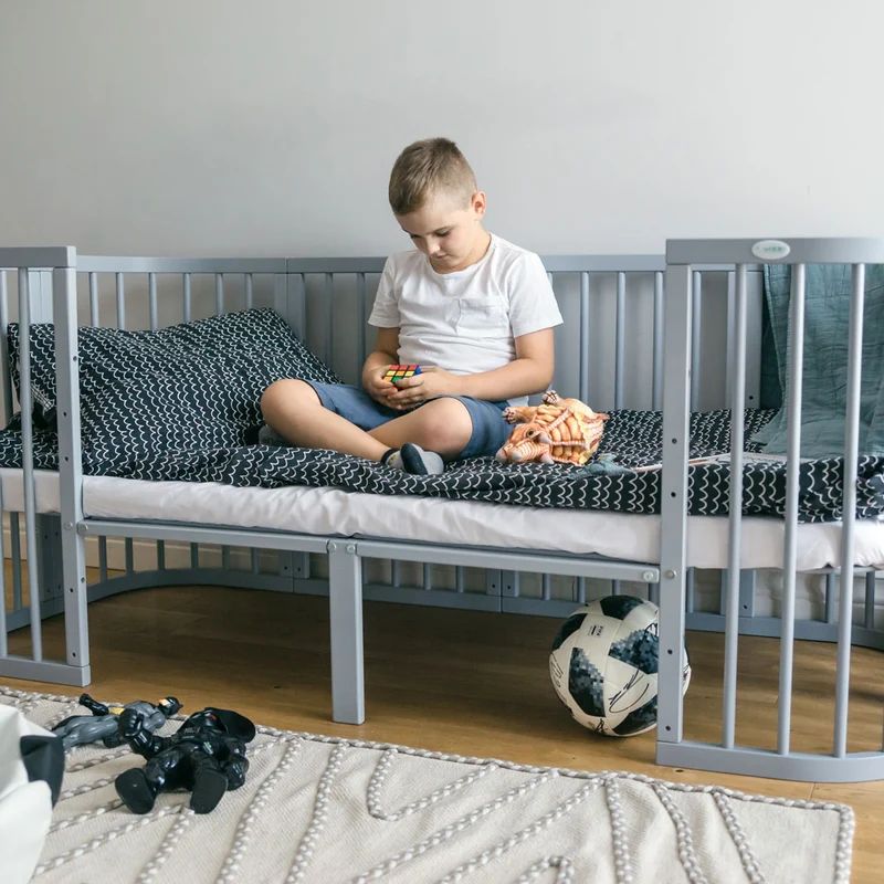 Mitwachsendes Babybett Kao 7in1 mit Matratze