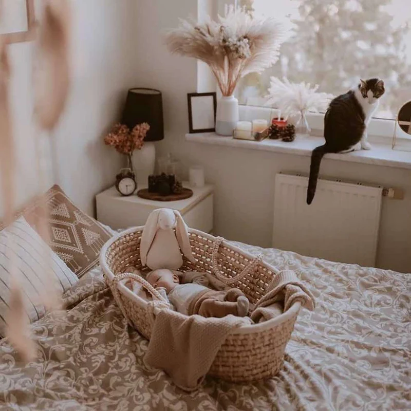 Moseskorb aus Maisblättern im Boho Style