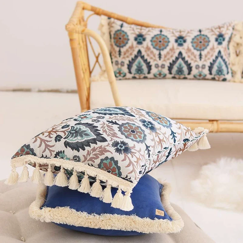 Boho Tribe Kissen mit Fransen