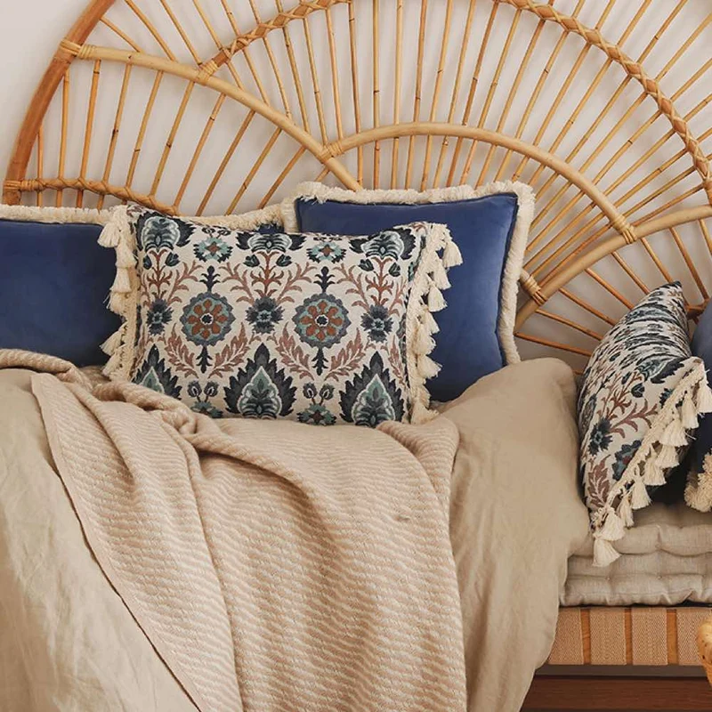 Boho Tribe Kissen mit Fransen