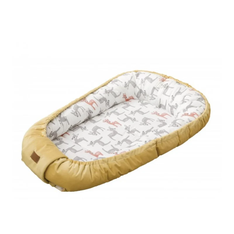Babynest aus Samt und Baumwolle