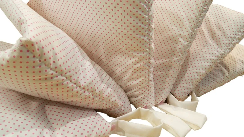 einfaches Nestchen rosa/weiß von Atelier MiaMia