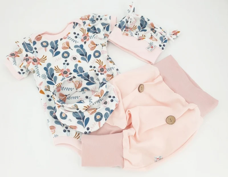 Coole Pumphose oder Babyset Light Rosa 104 von Atelier MiaMia