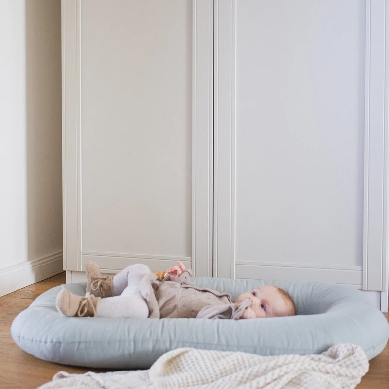 hogi organic Baby Nest 'sage'