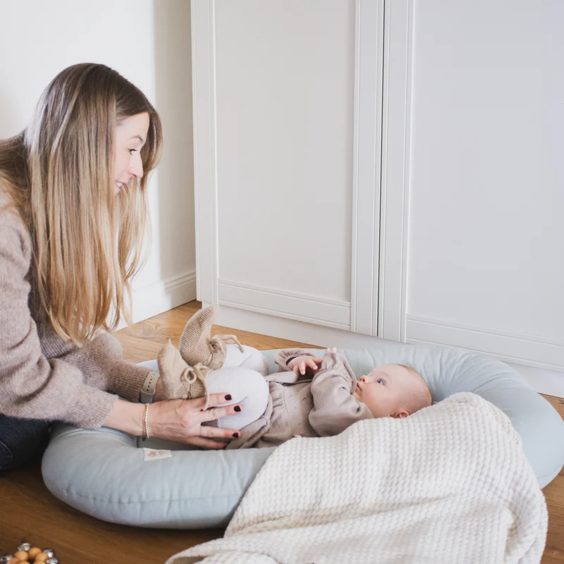 hogi organic Baby Nest 'sage'