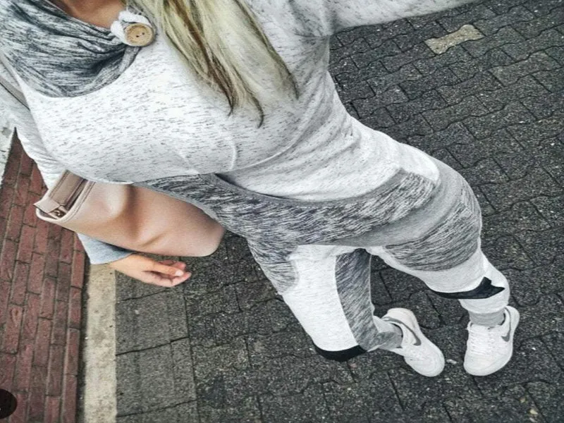 Damenhoodie, Hoodie von Atelier MiaMia