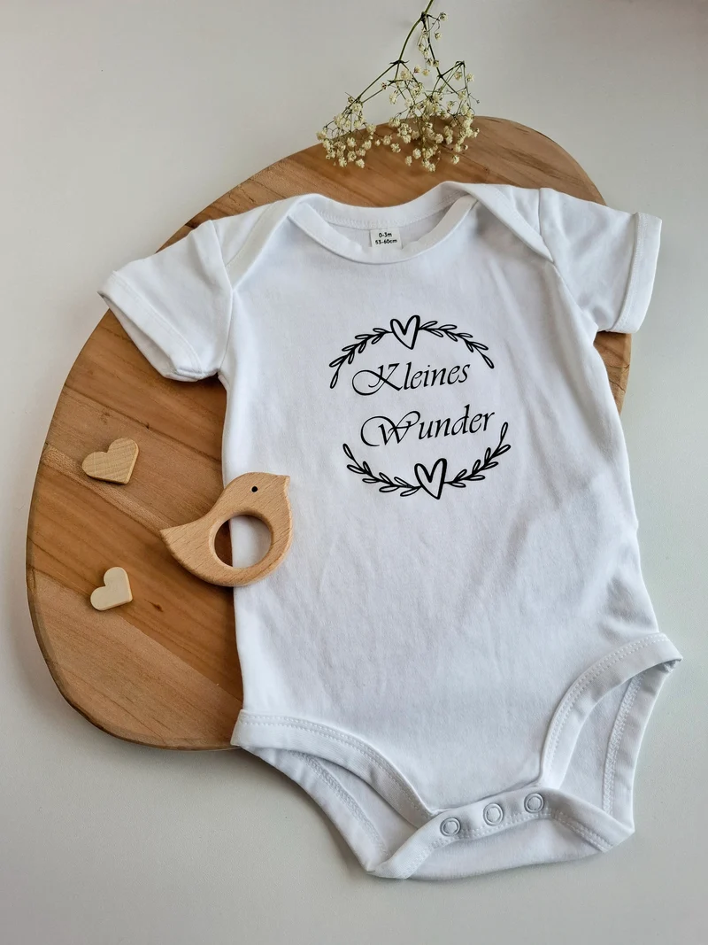 BABYBODY kurzarm weiß "Kleines Wunder" in Geschenkbox