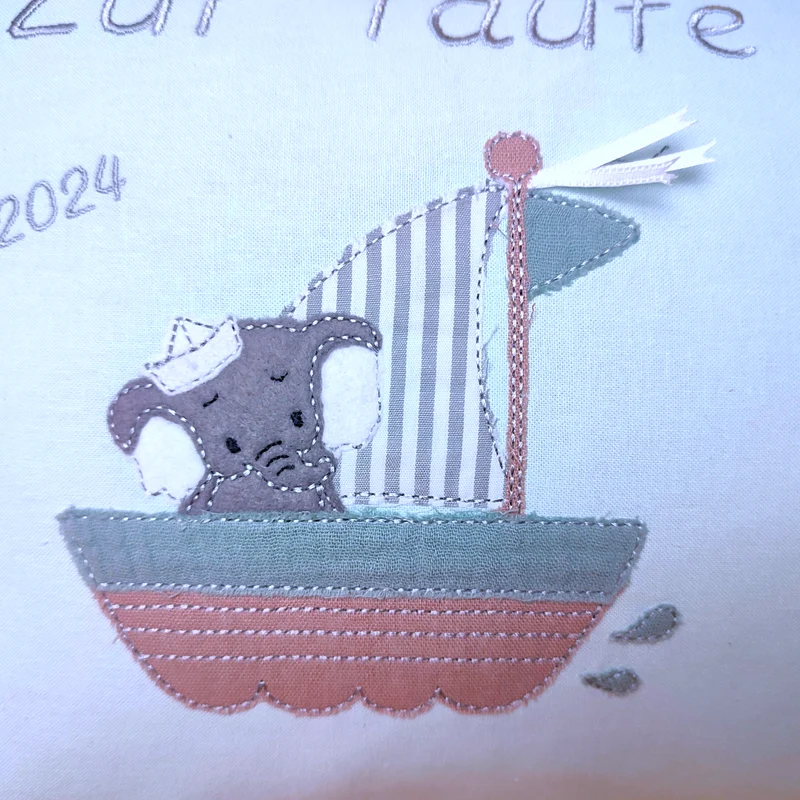 TAUFKISSEN "Elefant" mit Taufspruch, Wunschname und Widmung personalisiert