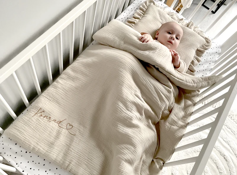 Musslin baby blanket + pillow with name | Bay