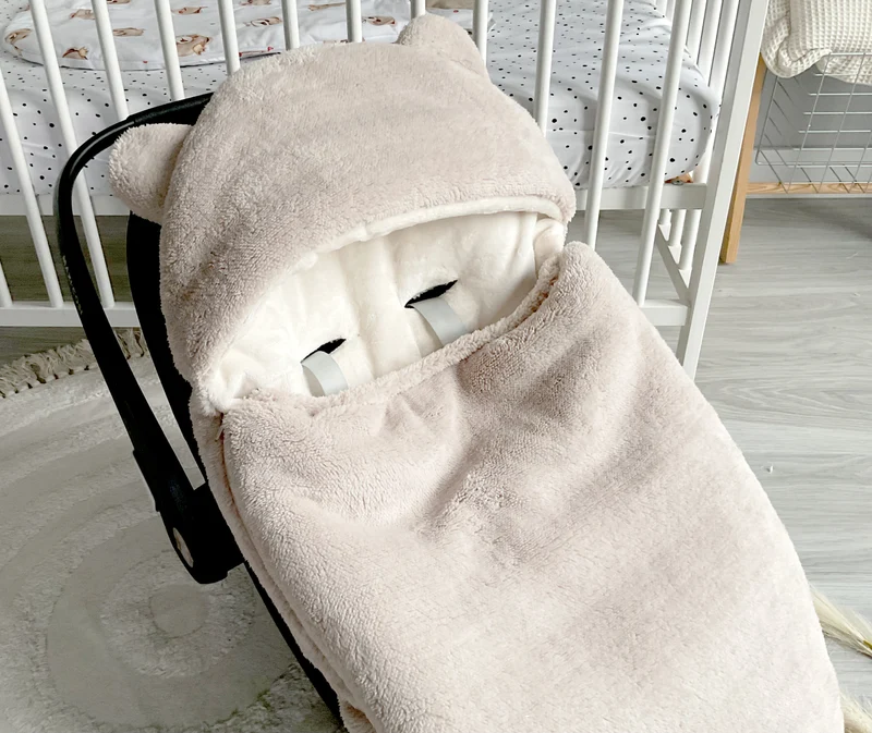 3-in-1 Teddy swaddle for car seat | Beige