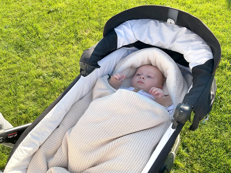 3-in-1 knitted swaddle for car seat | Sand