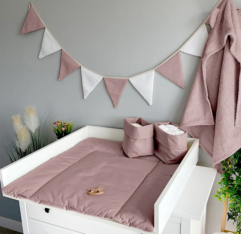 Waterproof changing mat | Dirty pink