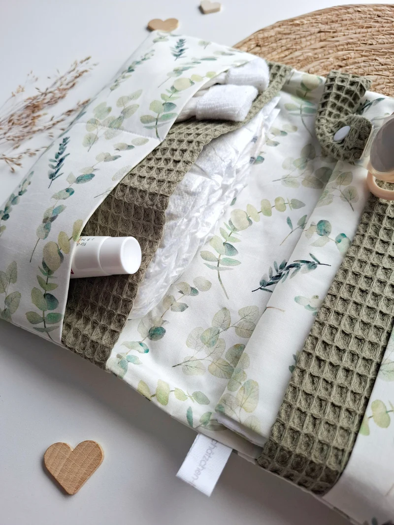 WINDELTASCHE "Eukalyptus" mit Wickeldecke & Wunschnamen