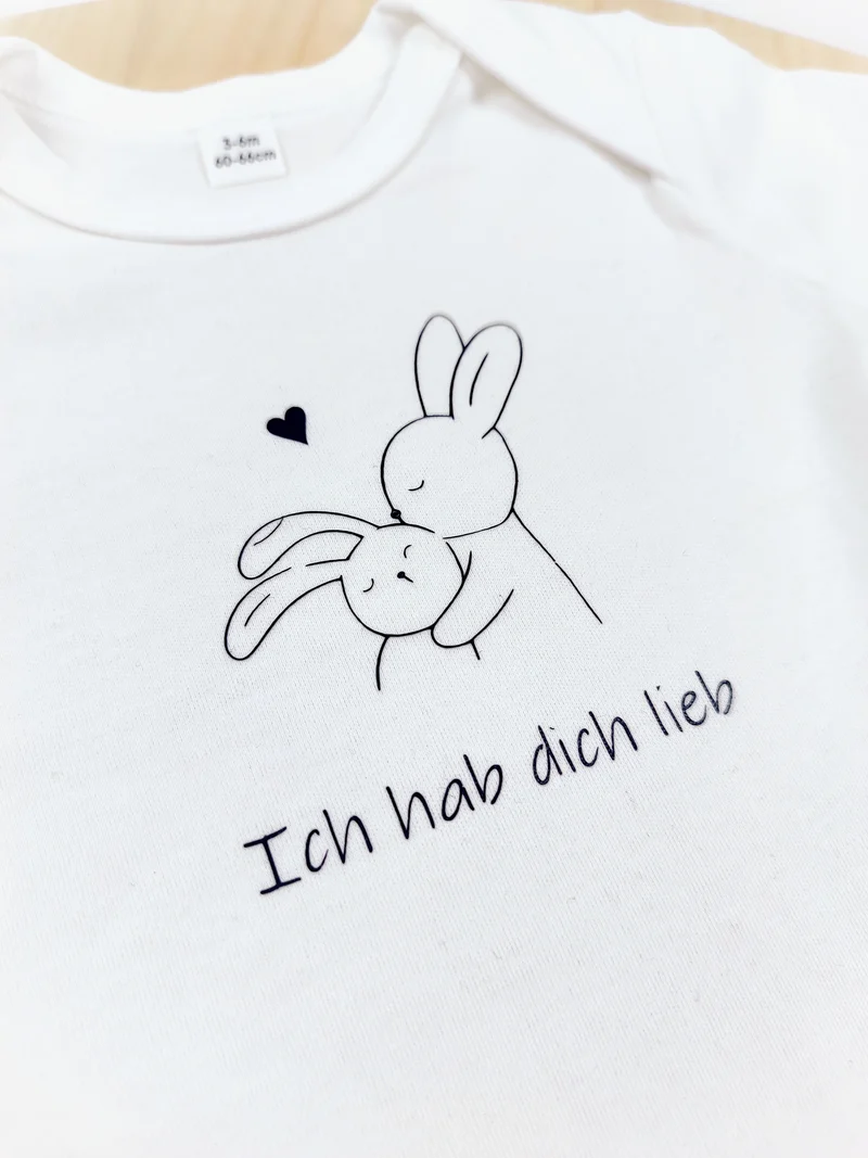 BABYBODY kurzarm weiß "Ich hab dich lieb" in Geschenkbox