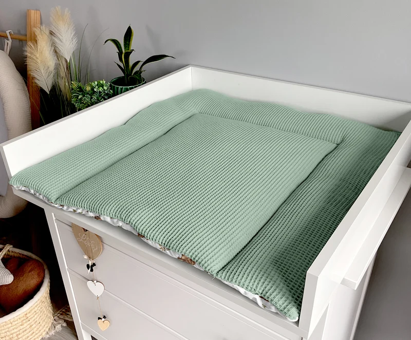 Changing mat | Bears and Dirty mint