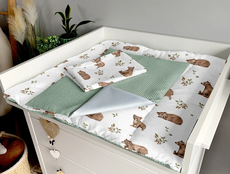 Changing mat | Bears and Dirty mint