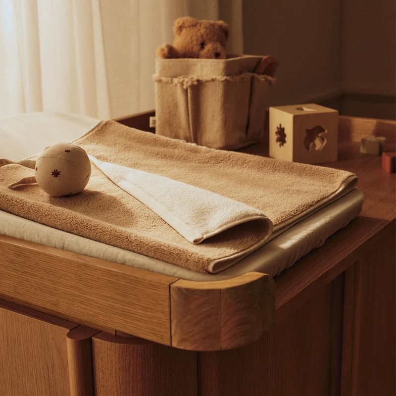 Ferm Living Wickelkommode 'Tilu' Natural Oak