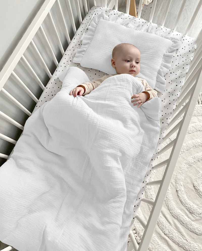 Musslin baby blanket + pillow with name | White