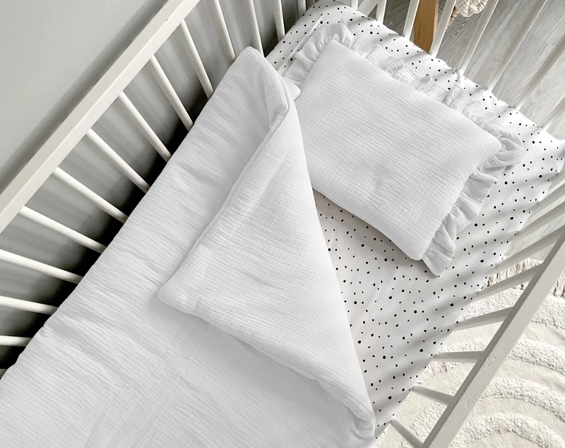 Musslin baby blanket + pillow with name | White