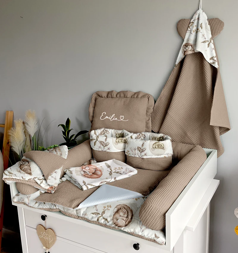 Changing mat | Sleeping animals and brown