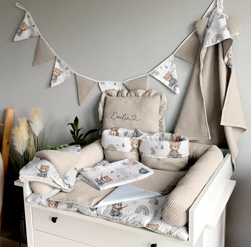 Changing mat | Dreams of sleepy bears and sand