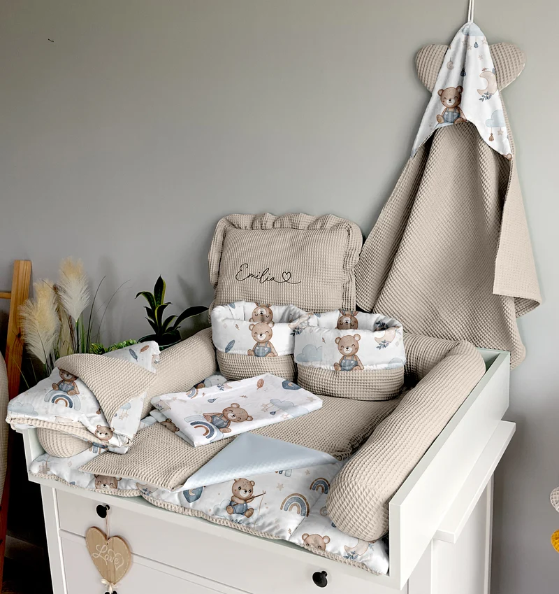 Changing mat | Dreams of sleepy bears and sand