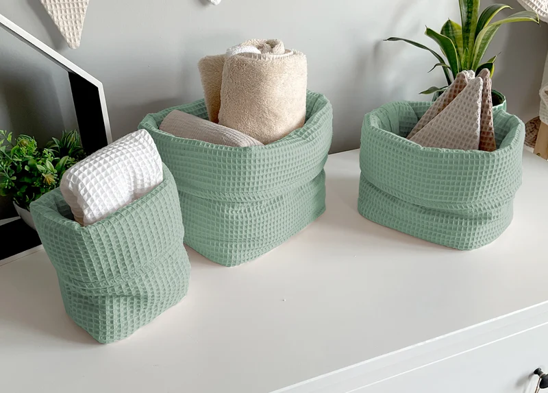 Basket, organizer for changing table | Dirty mint
