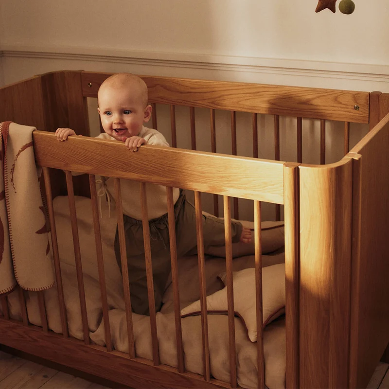 Ferm Living Babybett 60 x 120 Tilu