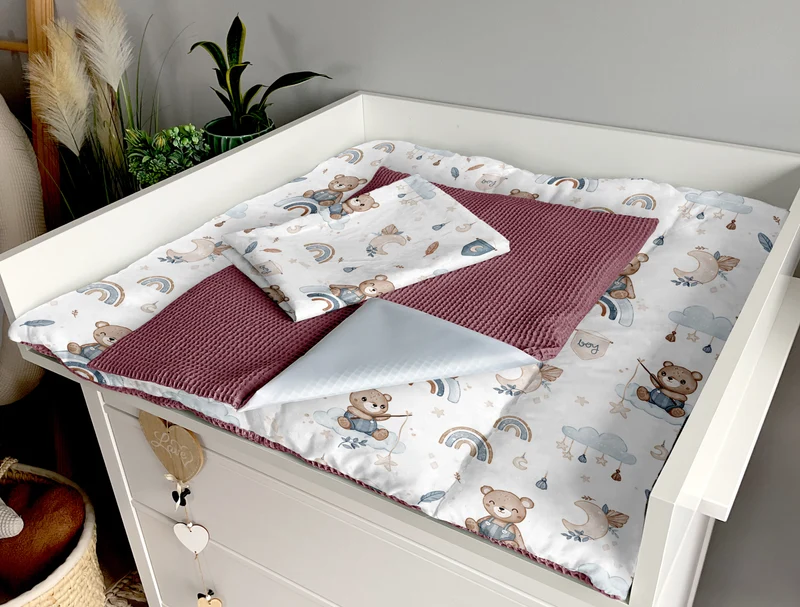 Changing mat | Dreams of sleepy bears and blueberry