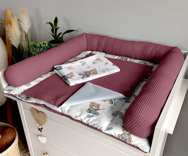 Changing mat | Dreams of sleepy bears and blueberry