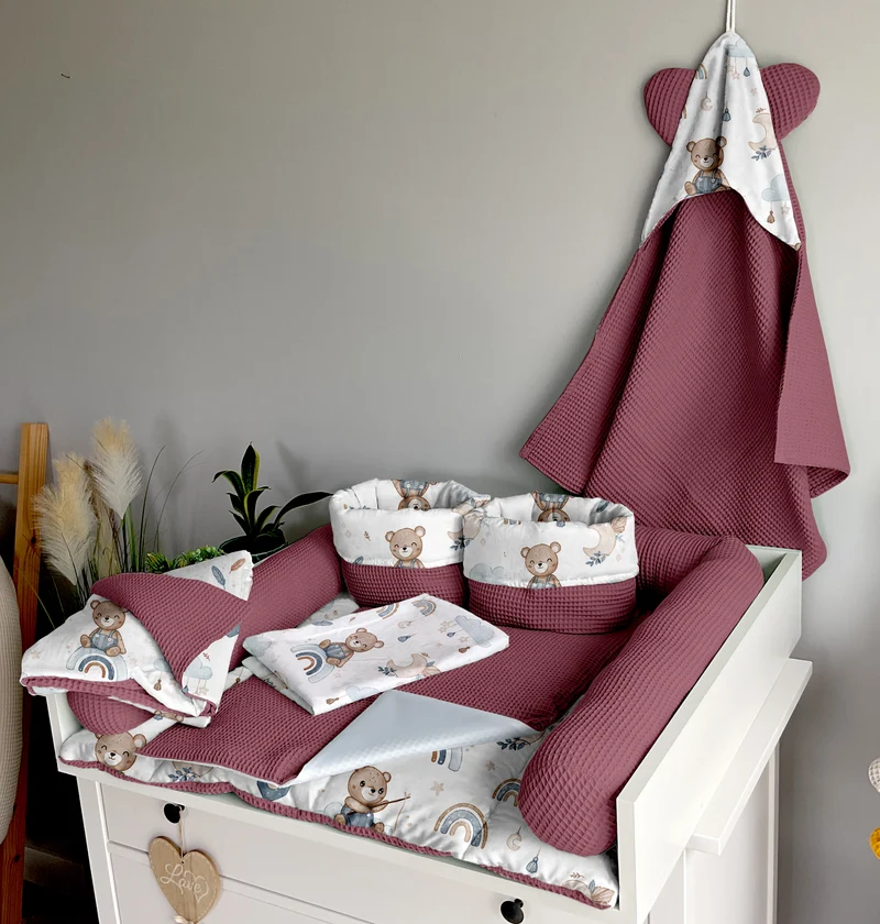 Changing mat | Dreams of sleepy bears and blueberry